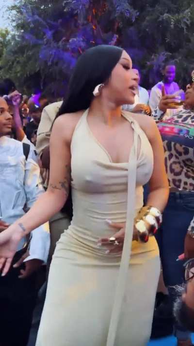 Goddess Cardi