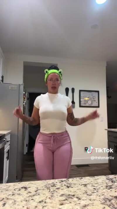 @itslunarliv
