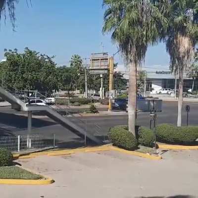 Large sicario convoy rolling thru culican main streets