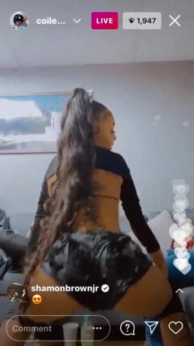 One minute of her twerking