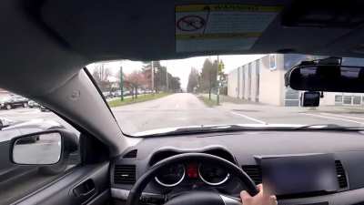 Mitsubishi Lancer beats Tesla in street race in front of Police! (100% legal)