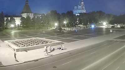 Если честно, я не понял, кто победил.... 🥴
