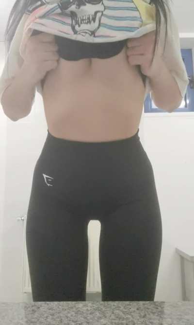 NSFW in girls locker room
