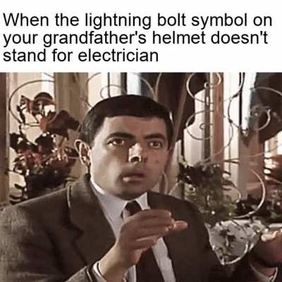 what da helmet doin