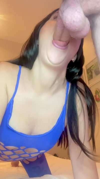 [reddit/Kik mike_3220] do any buds want to teach me how to suck cock?