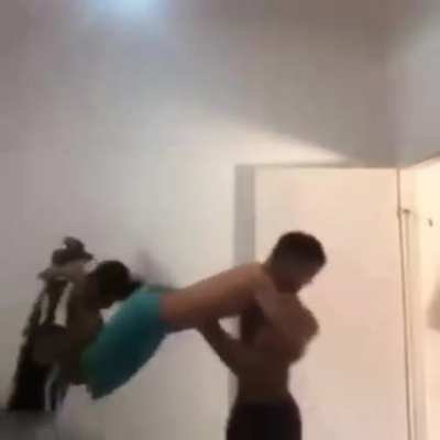 Kkkkkk