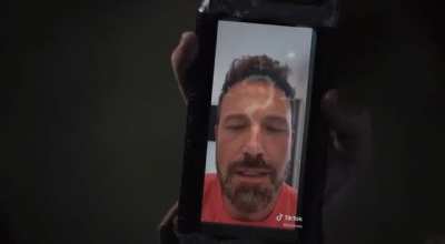 Battinson meets Ben Affleck’s dating profile