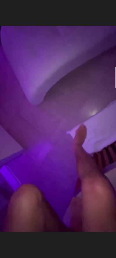 Cel&eacute; videjko jak mě vy&scaron;ukal ve v&iacute;řivce najde&scaron; na m&eacute;m 🆓 ofikuu 😇💞 (link v comm💦)