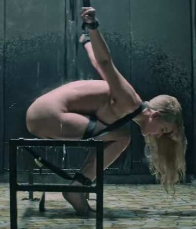 Jennifer Lawrence