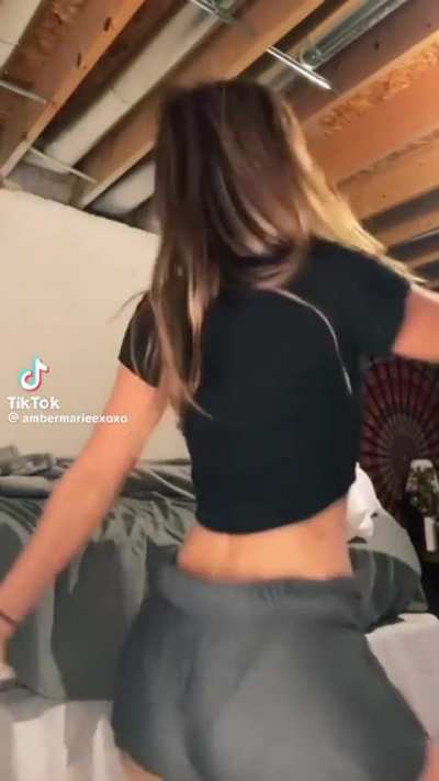 @ambermarieexoxo damn