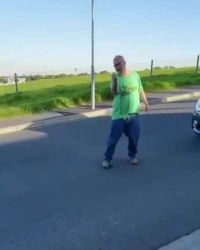 Male Karen gets annoyed by sk8ter bois
