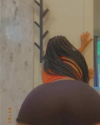 Her azz Fat asf