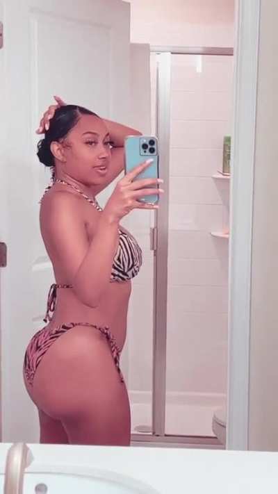 🍑🤤