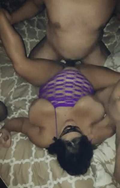 Happy "MILF Monday," fellas! 😘 Any interest in fucking this THICC Mama while my Cuckold-Husband watches and records? 🍆 If you wanna be my co-star (or if you wanna watch all my XXX videos) you MUST be subscribed to my LoyalFans - @ThiccHotWife ✅ All types 