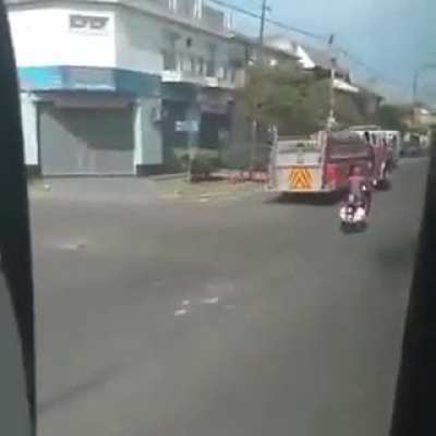 Hold it spiderman on the way