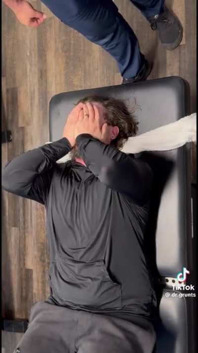 This is one of the worst chiropractor videos I&rsquo;ve seen
