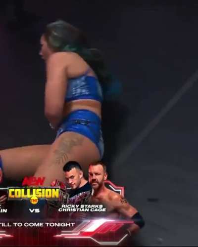 Skye Blue&rsquo;s best ass moments throughout the match