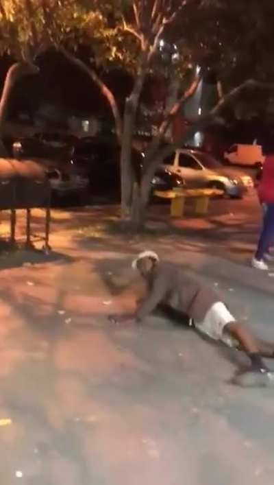 C&ecirc; n&atilde;o t&aacute; armado n&atilde;o? Que viagem da porra kkkkkkkk