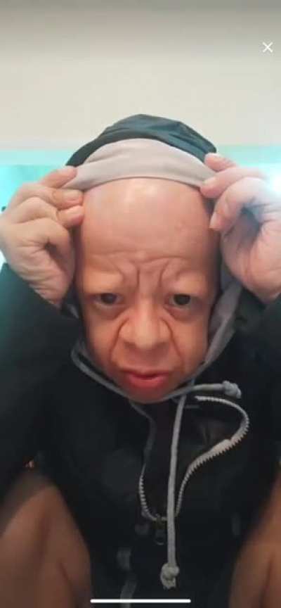 ONB look like he about to say&rdquo;Bruv you know what ends you in init&rdquo;