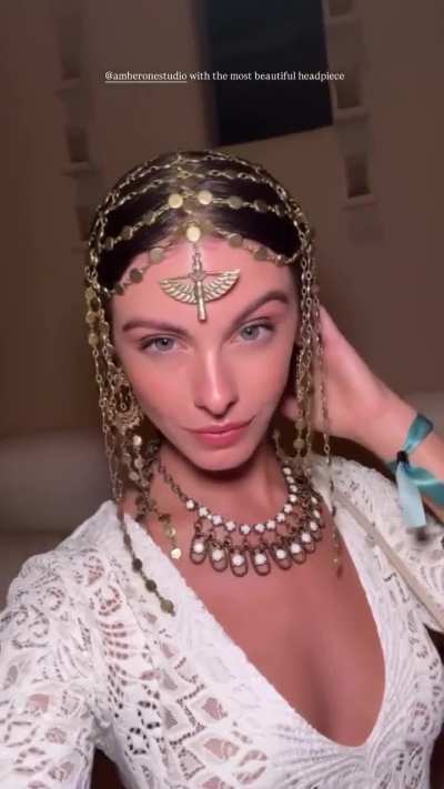 "Felt like an Egyptian goddess on the last night" II