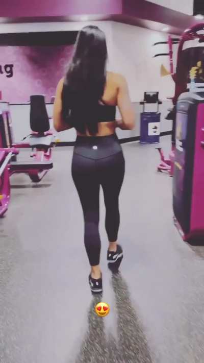 Sonya deville