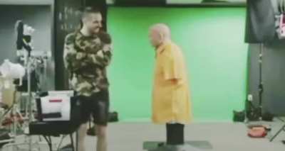 Man violently attacked by mannequin