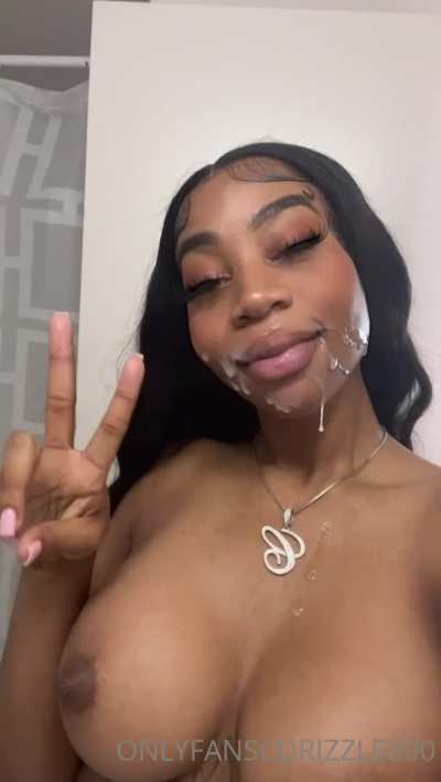 Facial 🤪💦