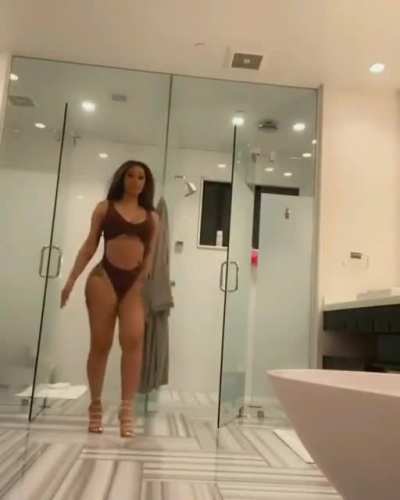 Cardi B thick ass