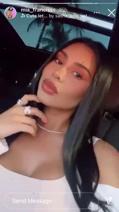 omfg those lips