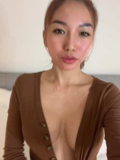 Feeling hot and naughty today