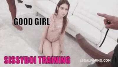 Training or be trained?