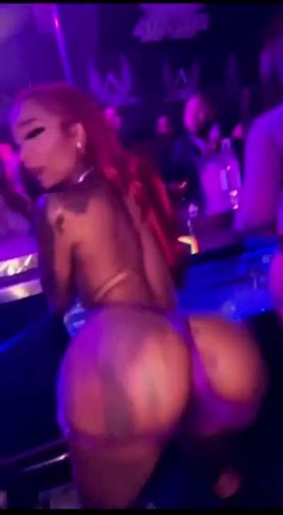 🍑🔥