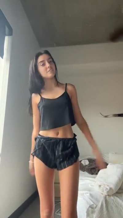 No bra Ryder 