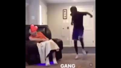 There&rsquo;s some *grannies* in this house