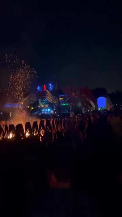 Does anyone know the name of this song? I believe it was played during the Infected Mushroom set at OZORA 2023 🙃