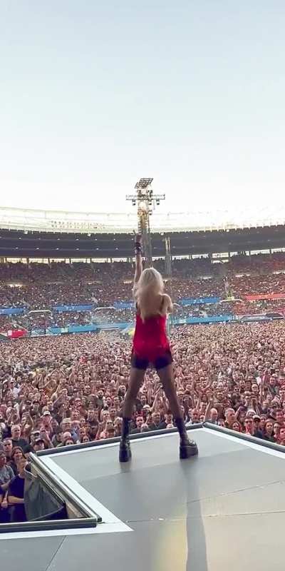 Taylor Momsen