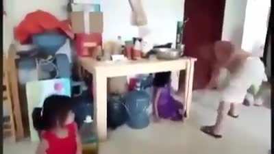 A video uploaded and later deleted by a Han Chinese man. In the video you can see him beating up three young girls, who cry out "apa, apa". The word Apa means mother in the tongue of Uyghurs and Kazakhs from East Turkestan. The man in speaking Mandarin.