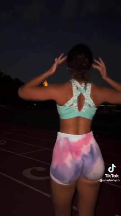 Does anyone has her workout plans?
