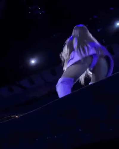 🍑🤤