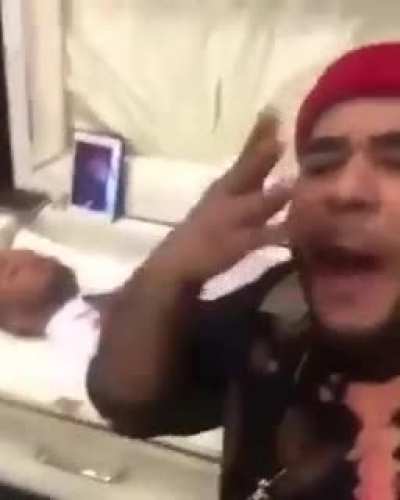 Smack this nigga