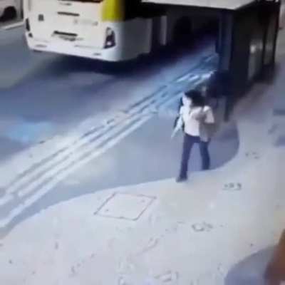 Acho que ela n&atilde;o tem muita sorte