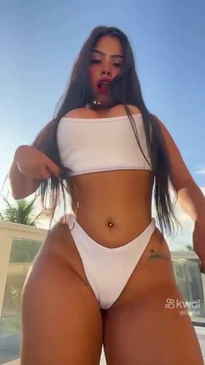 Morena linda 