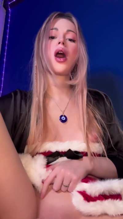 Would u give me a blowjob if I ask you nicely?