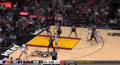 [Highlight] Tough 3 From Booker to take the Suns Lead right back