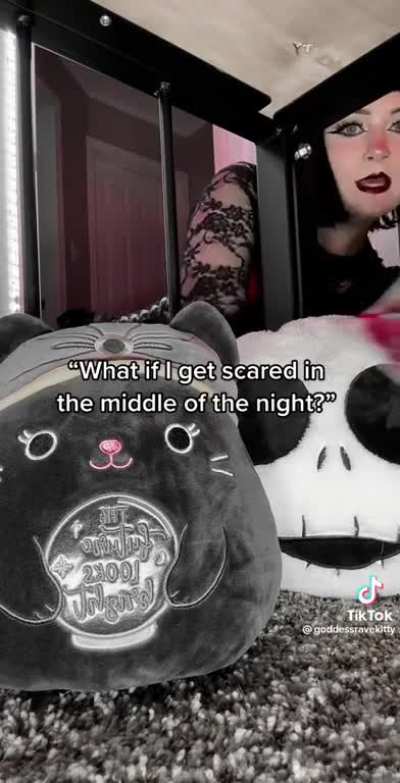 Mommy / Dog Kink?!