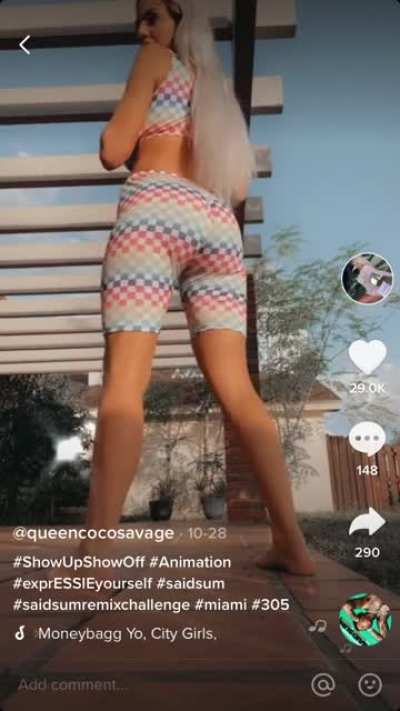 So hot 🥵🍑