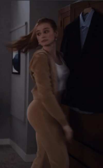 Madelaine Petsch&rsquo;s ass is incredible