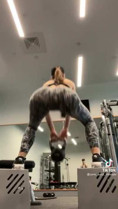 Training for the real thing 😍 (@jane_soul_life)