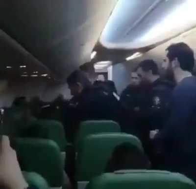 Man wants to pray in the middle of the aisle