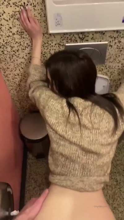 Amateur Bathroom Booty Doggystyle Pussy Sex Standing Doggy Wet Wet Pussy doggy style Porn [ FLL LNK !N C0MM3NT ]